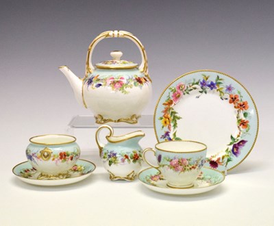 Lot 337 - Grainger Worcester floral-painted solitaire tea service