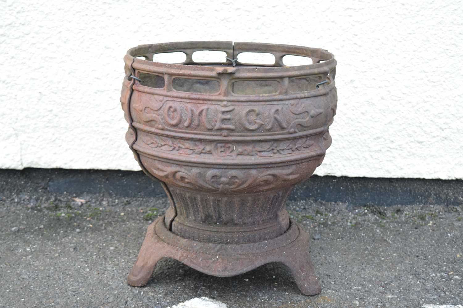 Lot 548 - Victorian cast iron Omega conservatory heater