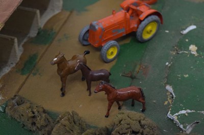 Lot 254 - Scratch built fold-up farm yard play set, plus Charbens and Britains figures