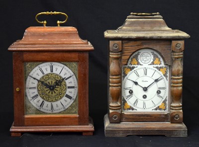 Lot 520 - Two late 20th century mantel clocks