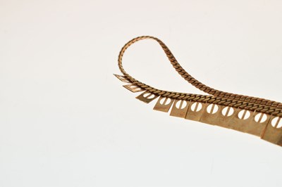 Lot 53 - 9ct gold Cleopatra style necklace