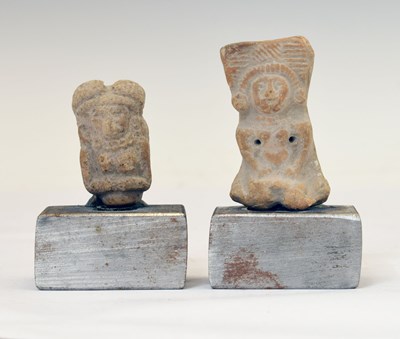 Lot 155 - Antiquities - Two small pre-Columbian clay votive figures