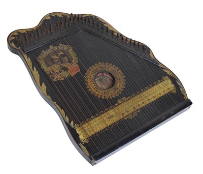 Lot 593 - Edward VIII commemorative table harp