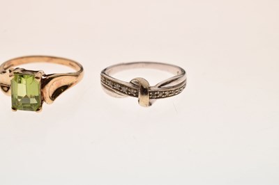 Lot 22 - Three gold dress rings
