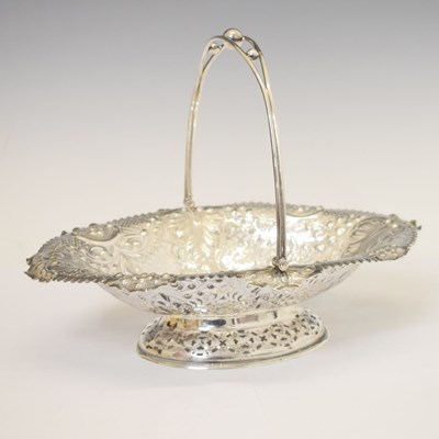 Lot 202 - Late Victorian silver basket