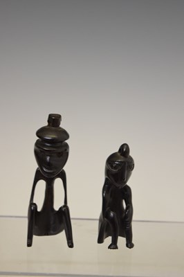 Lot 481 - Assorted Eastern and other collectibles