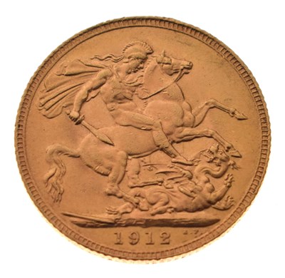 Lot 104 - George V gold sovereign, 1912