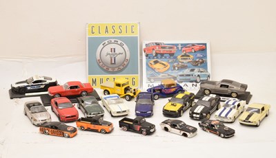 Lot 271 - Quantity of unboxed 1/18 and 1/24 scale diecast model vehicles