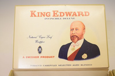 Lot 358 - King Edward Invincible DeLuxe Cigars