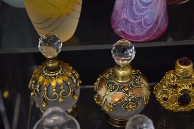 Lot 385 - Quantity of modern glass scent and perfume bottles