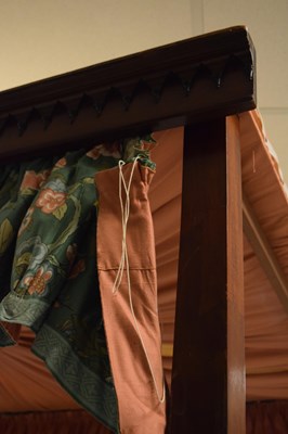 Lot 415 - Early 20th century mahogany four poster bed