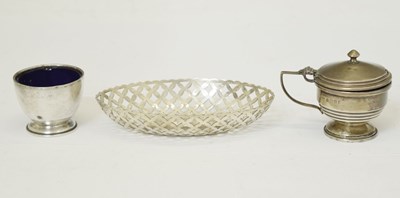 Lot 167 - George V silver pierced bowl, and two silver condiments with blue glass liners