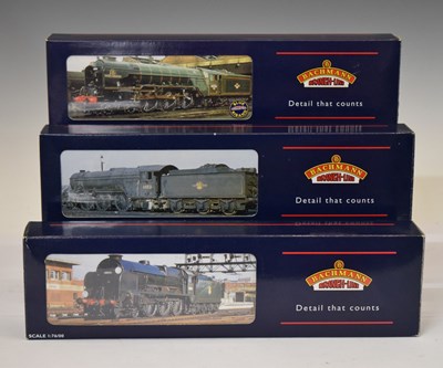 Lot 286 - Bachmann Branch-Line - Three boxed 00 gauge railway trainset locomotives