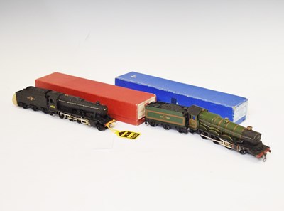 Lot 282 - Hornby Dublo - Two boxed 00 gauge railway trainset locomotives with tenders