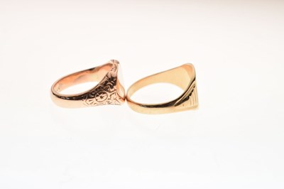 Lot 21 - Two 9ct gold signet rings