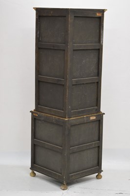 Lot 632 - 20th century Continental floor-standing corner cabinet