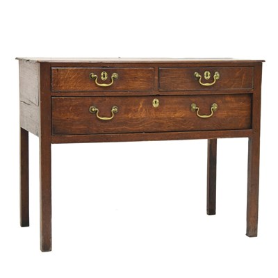 Lot 691 - George III oak side table