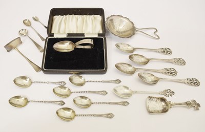 Lot 182 - Assorted silver including four golfing spoons, tea strainer, George VI Scottish caddy spoon, etc