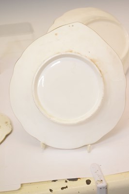 Lot 199 - Three Nantgarw porcelain plates