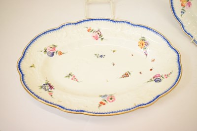 Lot 199 - Three Nantgarw porcelain plates