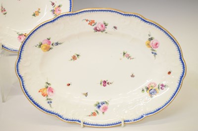 Lot 199 - Three Nantgarw porcelain plates