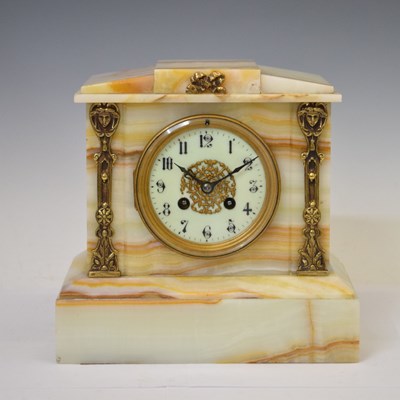 Lot 591 - Early 20th century onyx mantel clock