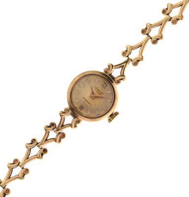 Lot 134 - Accurist - Lady's 9ct gold cocktail watch