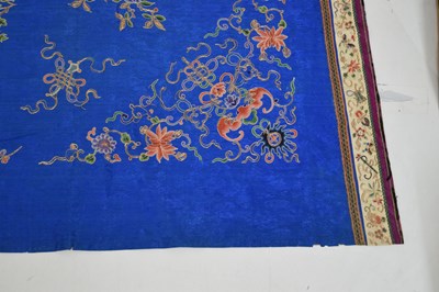 Lot 470 - 19th century Chinese silk wall hanging