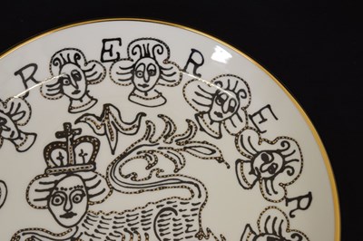 Lot 679 - Sir Grayson Perry (b.1960) - 'Grayson Art Club' Mac 60 Lion Queen Plate