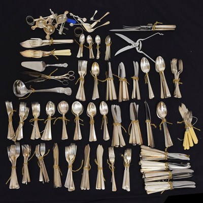 Lot 774 - Collection of mainly Elkington & Co. silver plated cutlery