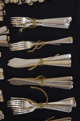 Lot 774 - Collection of mainly Elkington & Co. silver plated cutlery