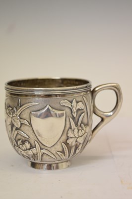 Lot 292 - Chinese export silver card tray and cup