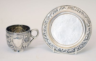 Lot 292 - Chinese export silver card tray and cup