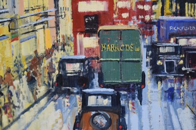 Lot 596 - Alan King (1946-2013) - Oil on canvas - 'London Impressions', towards St. Pauls