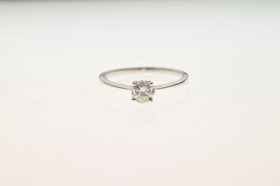 Lot 5 - Platinum solitaire diamond ring