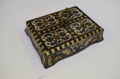 Lot 138 - 19th Century French inlaid gaming counter box