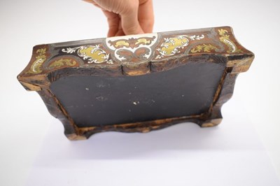 Lot 138 - 19th Century French inlaid gaming counter box