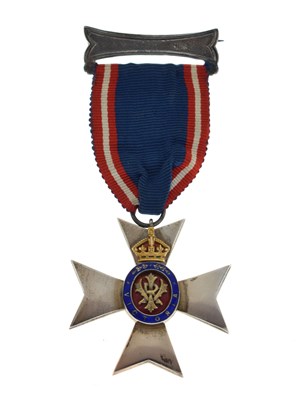 Lot 250 - Member of the Victorian Order (MVO)