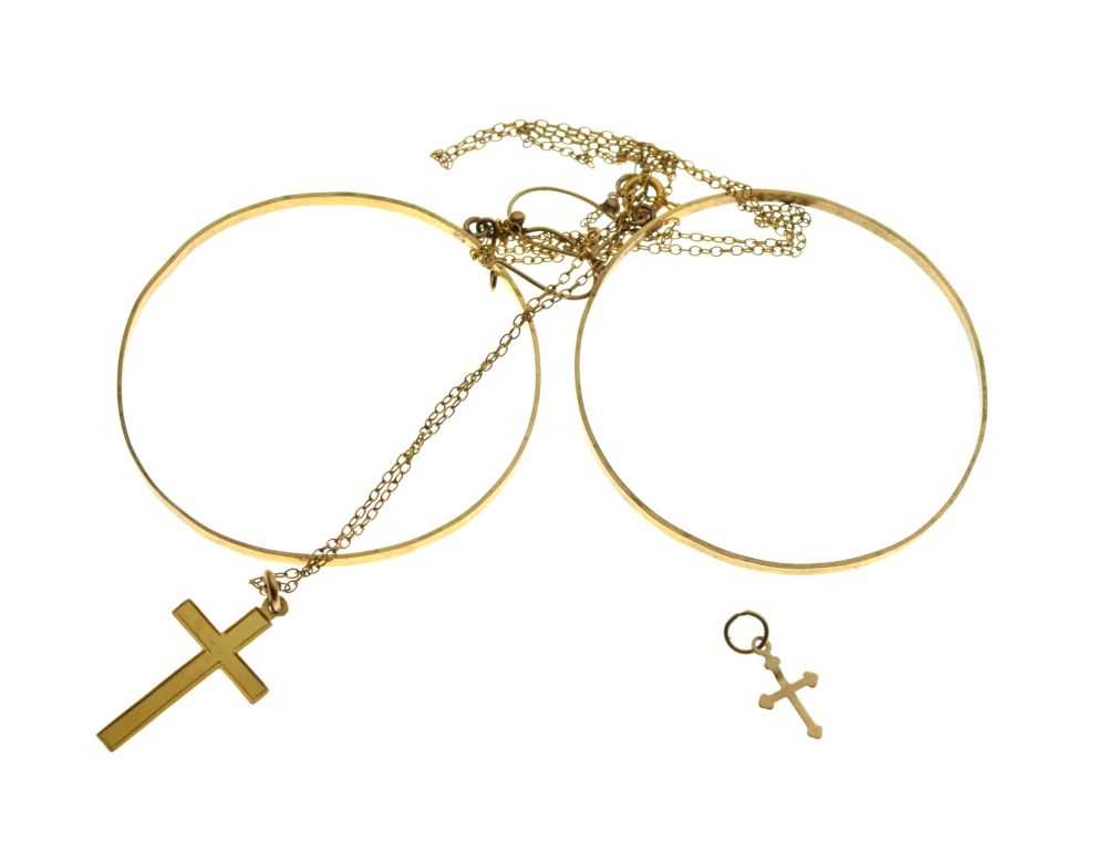 Lot 71 - 9ct earrings, two crucifix pendants