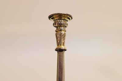 Lot Mid-17th century East Anglican silver Seal-top spoon