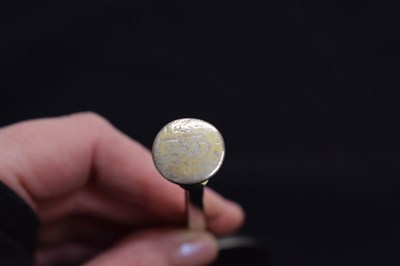 Lot 100 - Mid 17th century East Anglian silver seal-top spoon