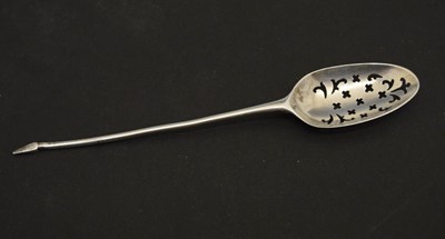 Lot 249 - 18th century silver mote spoon, circa 1750, possible sponsor's mark of James Wilks