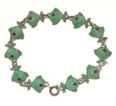 Lot 124 - Volmer Bahner( 1912-1995) Danish green enamelled silver fish bracelet