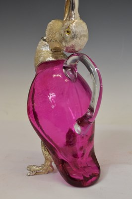 Lot 223 - 20th century novelty claret jug in the form of a duck
