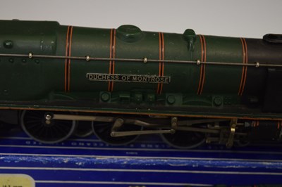 Lot 375 - Hornby Dublo - Three boxed 00 gauge railway trainset locomotives and signal