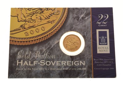 Lot 313 - Royal Mint Elizabeth II 2000 gold half sovereign in presentation pack