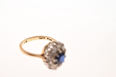 Lot 36 - Sapphire and diamond cluster ring
