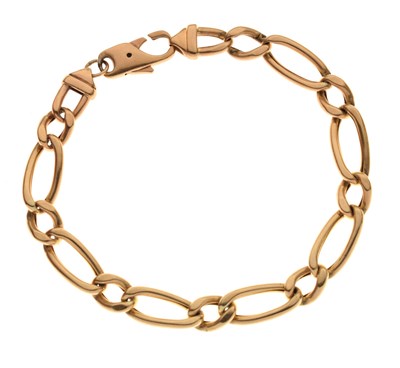 Lot 107 - 9ct gold Figaro link bracelet