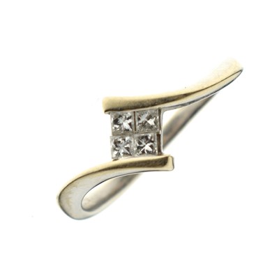 Lot 8 - 18ct white gold invisible set princess cut diamond ring