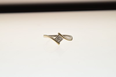 Lot 8 - 18ct white gold invisible set princess cut diamond ring